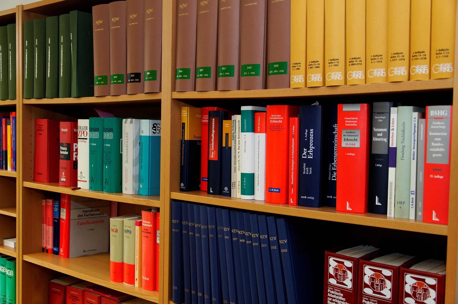 Biblioteca jurídica